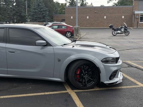 Used 2020 Dodge Charger SRT Hellcat w/ Harman/Kardon Audio Group RWD image 2