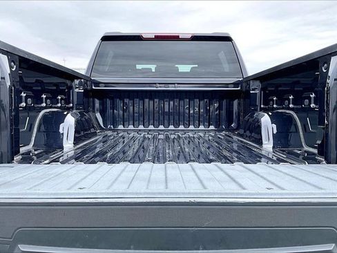 Used 2023 Chevrolet Silverado 1500 LT image 28