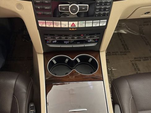 Used 2014 Mercedes-Benz E 350 4MATIC Coupe image 26
