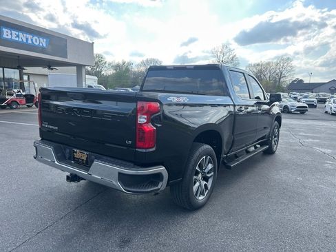Used 2023 Chevrolet Silverado 1500 LT AWD/4WD image 5