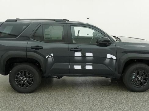 New 2026 Toyota 4Runner SR5 RWD image 11