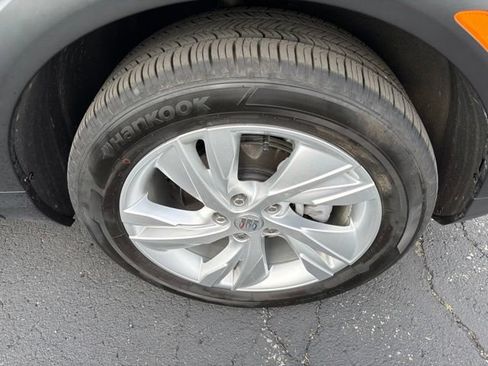 Certified 2024 Buick Encore GX Preferred FWD image 7