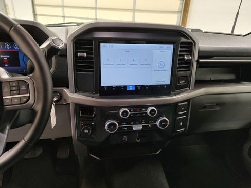 Used 2025 Ford F150 XLT w/ Equipment Group 301A Standard image 7