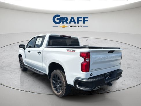 Used 2021 Chevrolet Silverado 1500 LT Trail Boss w/ Bed Protection Package AWD/4WD image 5