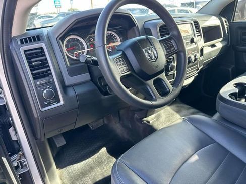 Used 2018 RAM 1500 Tradesman w/ Chrome Appearance Group image 24