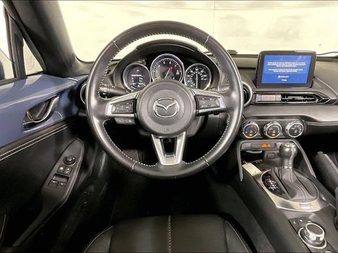 Used 2020 MAZDA MX-5 Miata Grand Touring RWD image 4