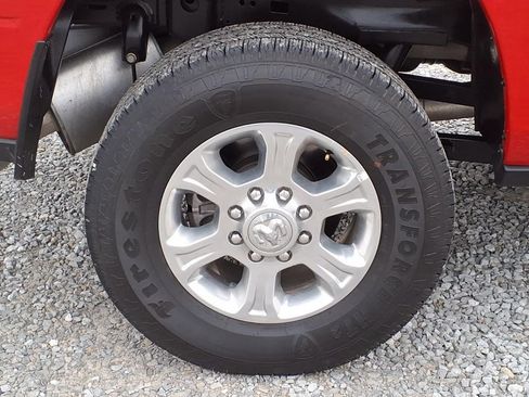 Used 2024 RAM 2500 Big Horn w/ Bed Utility Group image 13