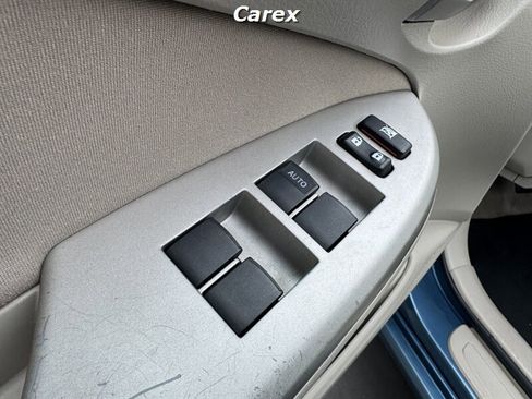 Used 2013 Toyota Corolla LE image 24