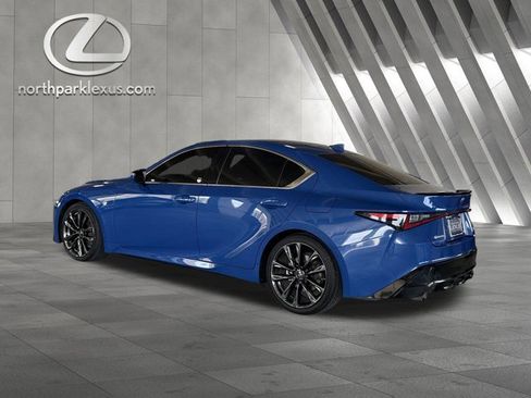 Certified 2022 Lexus IS 350 F Sport image 2