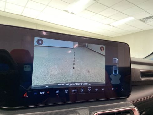 Used 2024 Ford Mustang GT Premium image 38