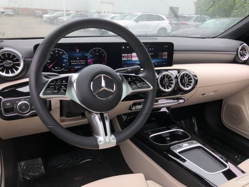 New 2025 Mercedes-Benz CLA 250 4MATIC image 14