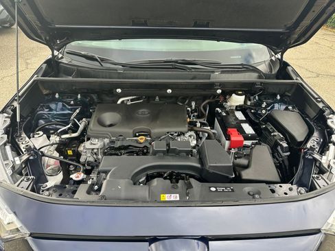 Used 2025 Toyota RAV4 XLE image 34