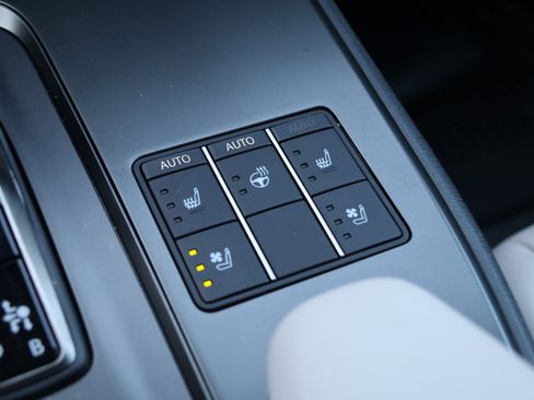 Used 2025 Lexus UX 300h FWD w/ Accessory Package (Z1) image 29