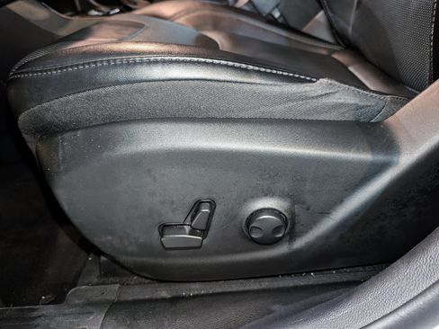 Used 2022 Jeep Cherokee Latitude Lux FWD image 14