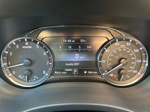 Used 2024 INFINITI QX80 Luxe image 15