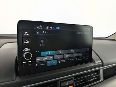 Used 2024 Honda Pilot EX-L image 19