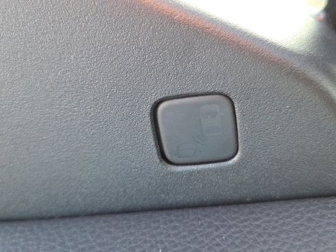 Certified 2022 Honda Pilot Special Edition image 12