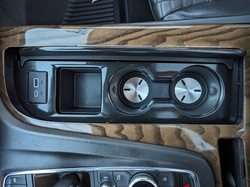 Used 2023 Cadillac Escalade Sport Platinum w/ LPO, Floor Liner Package image 25