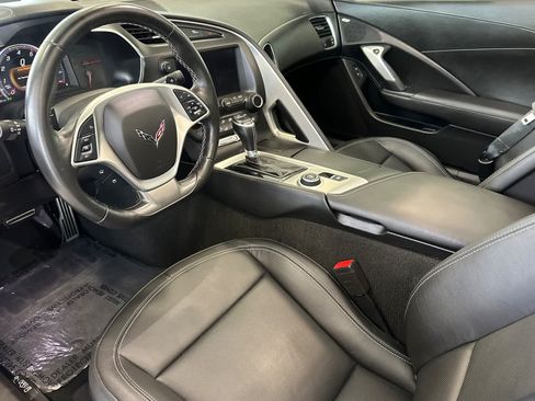 Used 2018 Chevrolet Corvette Grand Sport RWD image 9