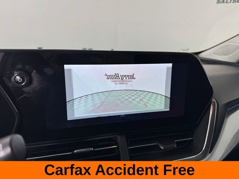 Used 2025 Chevrolet Trax LT image 3