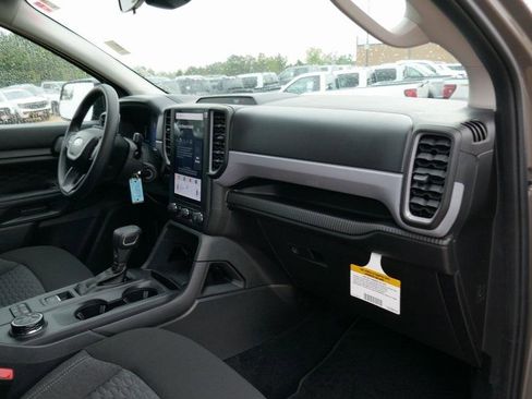 New 2025 Ford Ranger XL image 10