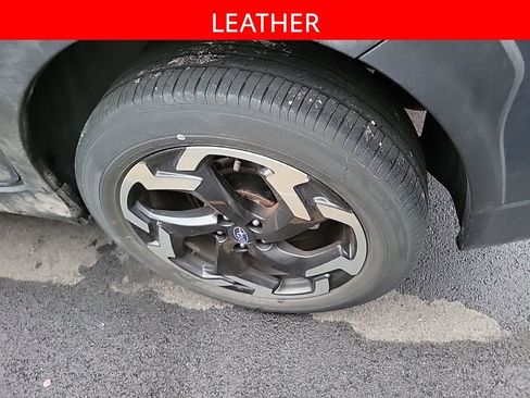 Used 2023 Subaru Crosstrek 2.5i Limited w/ Moonroof Package image 5