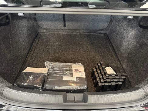 Used 2024 Volkswagen Jetta GLI Autobahn w/ GLI Black Package image 29