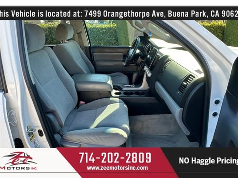 Used 2011 Toyota Sequoia SR5 RWD image 41