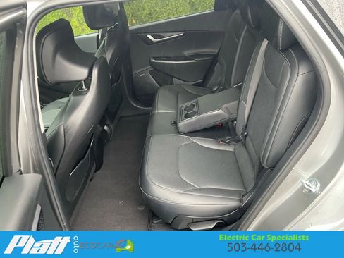 Used 2022 Kia EV6 Wind image 37