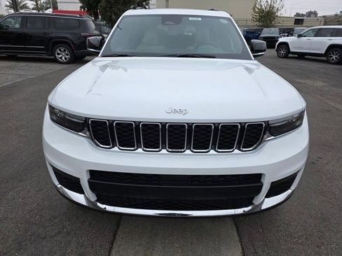 New 2025 Jeep Grand Cherokee L Limited image 2