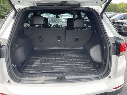 Used 2024 Chevrolet Equinox RS FWD image 41