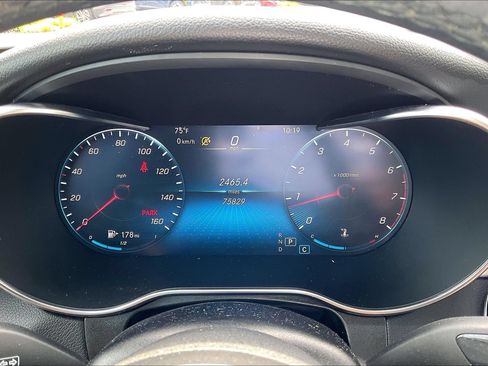 Used 2022 Mercedes-Benz GLC 300 image 13