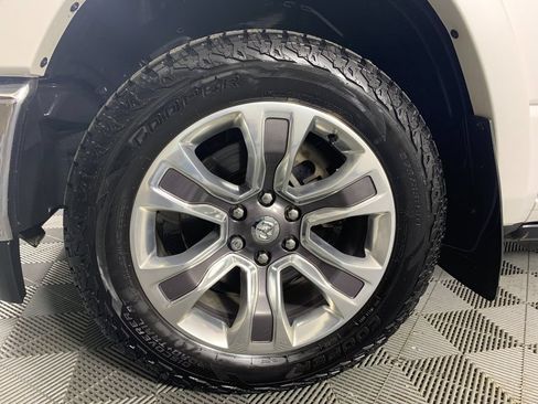 Used 2021 RAM 1500 Limited AWD/4WD image 11