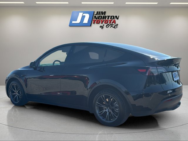 Used 2024 Tesla Model Y Long Range AWD/4WD image 7