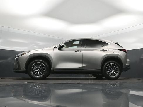 Used 2025 Lexus NX 250 FWD w/ Towing Package (2000 Lbs) image 39
