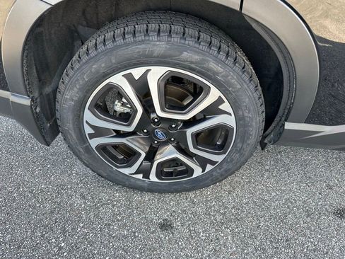 Used 2023 Subaru Ascent Touring w/ Popular Package #2A image 5