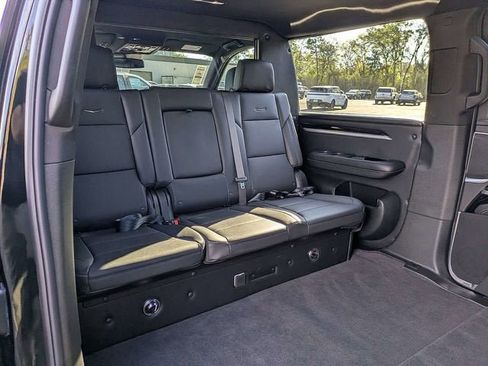 New 2026 Cadillac Escalade 2WD image 15