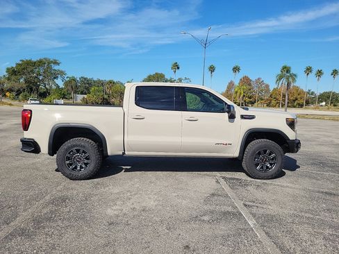 New 2026 GMC Sierra 1500 AT4X image 4