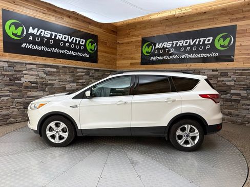 Used 2014 Ford Escape SE w/ Equipment Group 201A AWD/4WD image 4