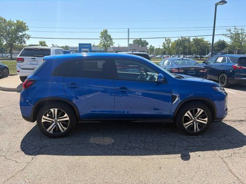 Used 2026 Mitsubishi Outlander Sport SE AWD/4WD image 4