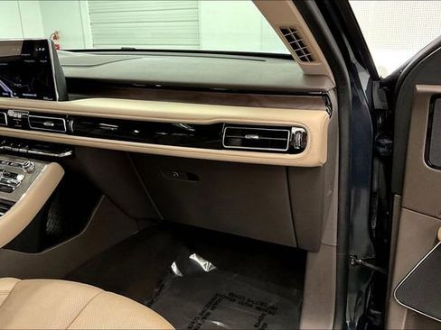 Used 2024 Lincoln Aviator Reserve image 18