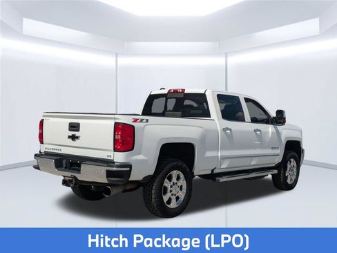 Used 2019 Chevrolet Silverado 2500 LTZ w/ Duramax Plus Package AWD/4WD image 6