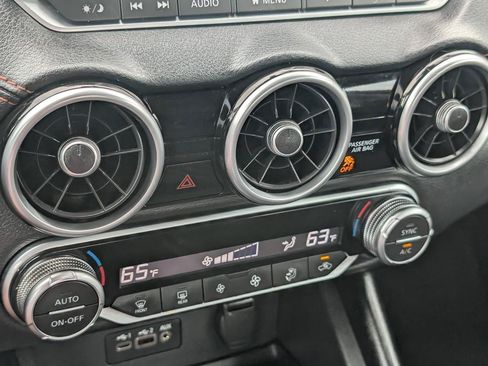 Used 2022 Nissan Sentra SR FWD image 18