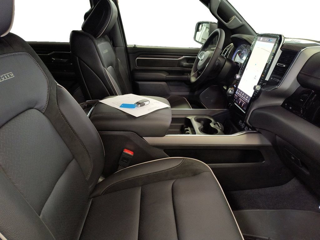 Used 2026 RAM 1500 Laramie w/ Night Edition AWD/4WD image 17