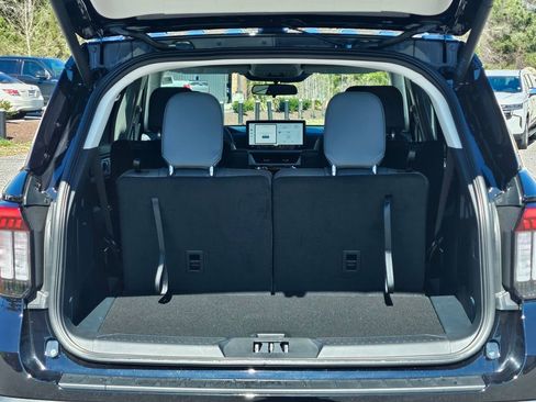 New 2026 Ford Explorer Active w/ Active Comfort Package image 29