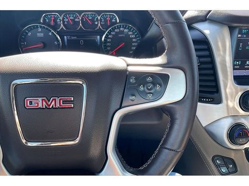 Used 2018 GMC Yukon SLT w/ Open Road Package AWD/4WD image 21