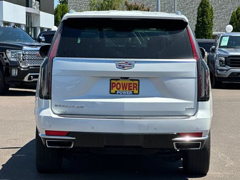 Used 2023 Cadillac Escalade Premium Luxury Platinum AWD/4WD image 5