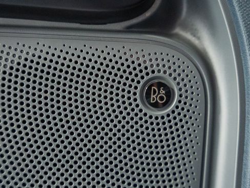 Certified 2026 Ford Maverick Lariat w/ Black Appearance Package image 46