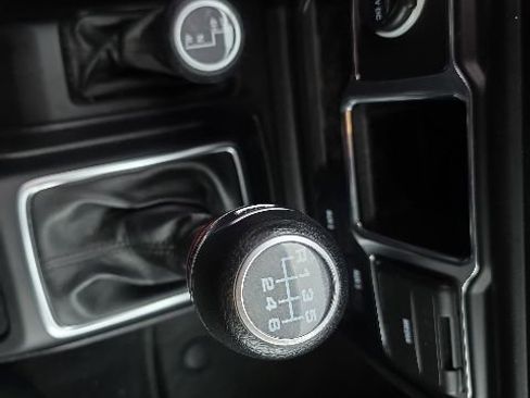 Used 2021 Jeep Wrangler Unlimited Sport AWD/4WD image 5