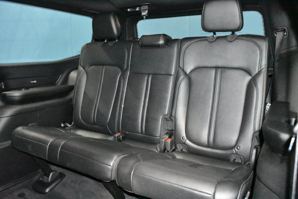 Used 2025 Jeep Wagoneer Series II w/ Premium Group I AWD/4WD image 23